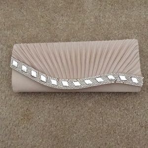 Formal clutch, comes with shoulder chain